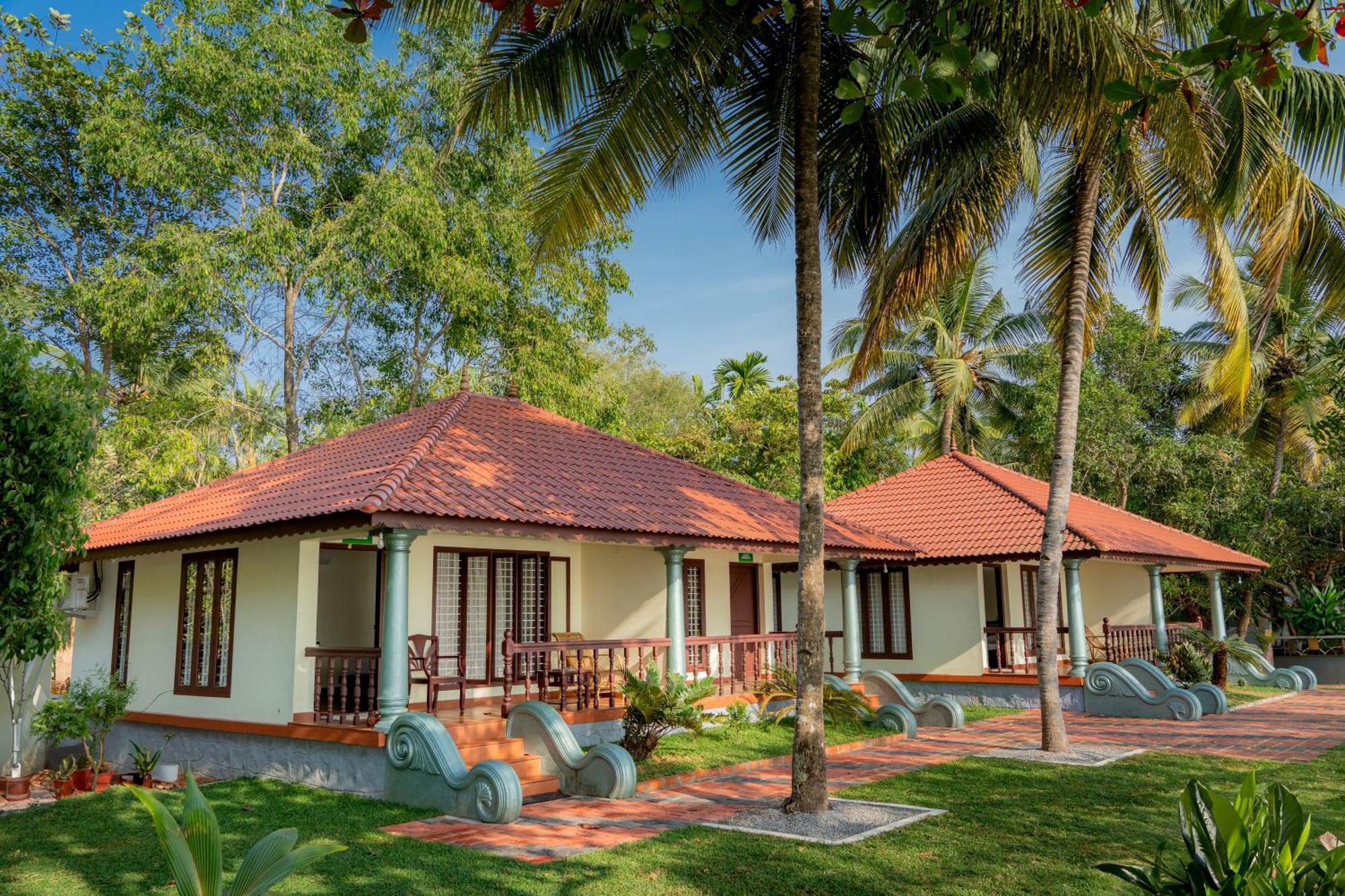 Dhathri Ayurveda Resort And Panchakarma Centre Kāyankulam Exterior photo