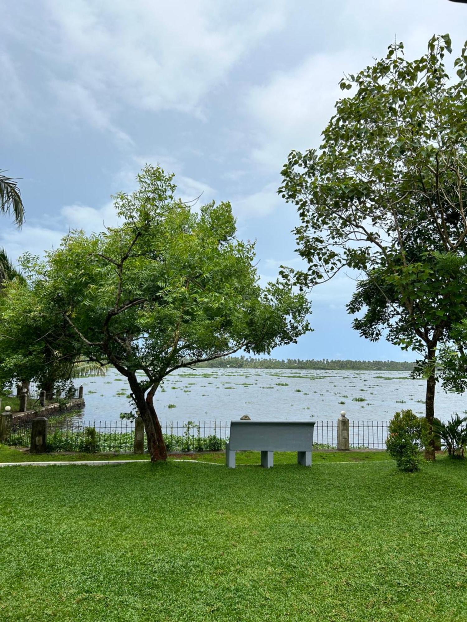 Dhathri Ayurveda Resort And Panchakarma Centre Kāyankulam Exterior photo